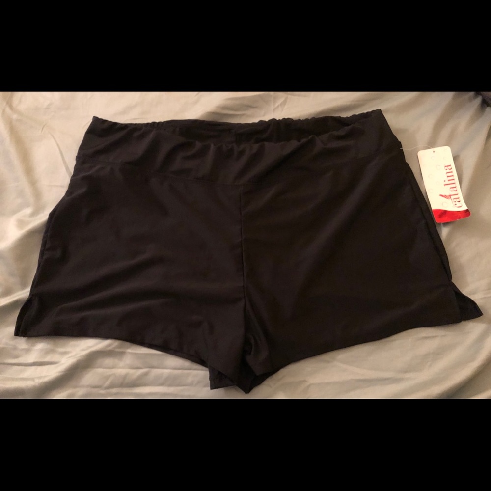 Catalina swim shorts. 2XL